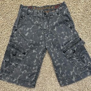 Men’s Rock Revival sz 30 slim cargo shorts